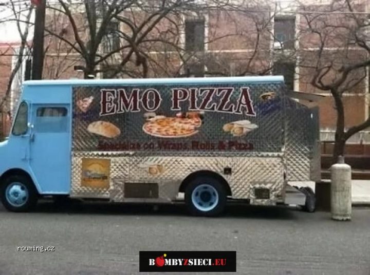 Pizza, która tnie się sama…